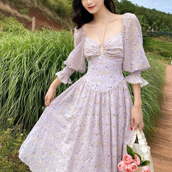 Floral Puff-Sleeve Midi Dress - Picture 8 of 8